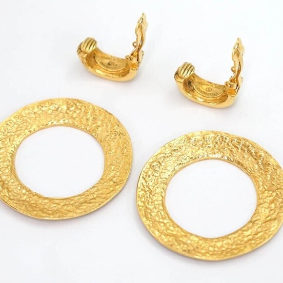 CHANEL 2 way Hoop Dangle Clip-On Earrings Gold Tone Auth #31486 - Picture 4 of 5